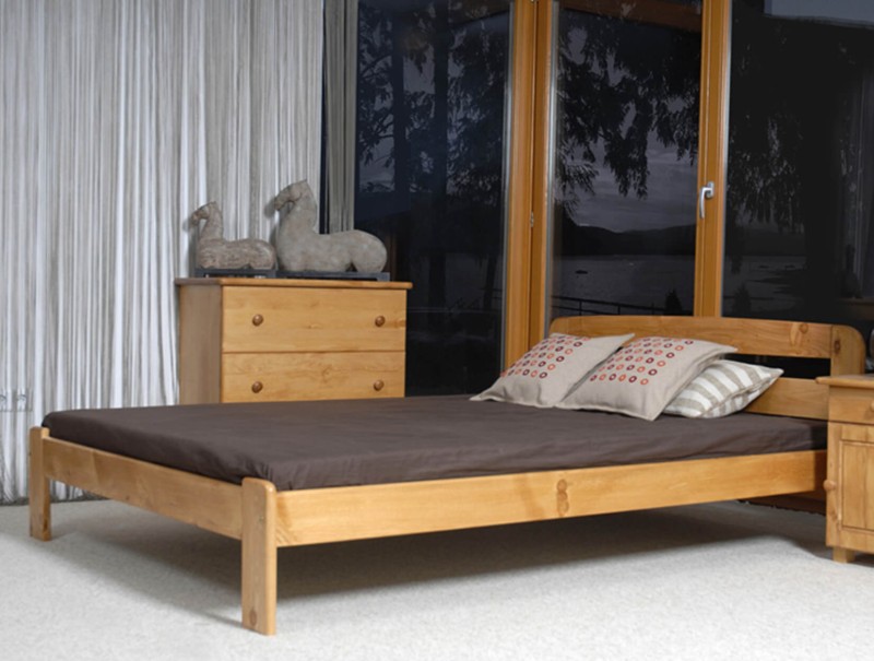 Posteľ jelša Marcelína 140x200