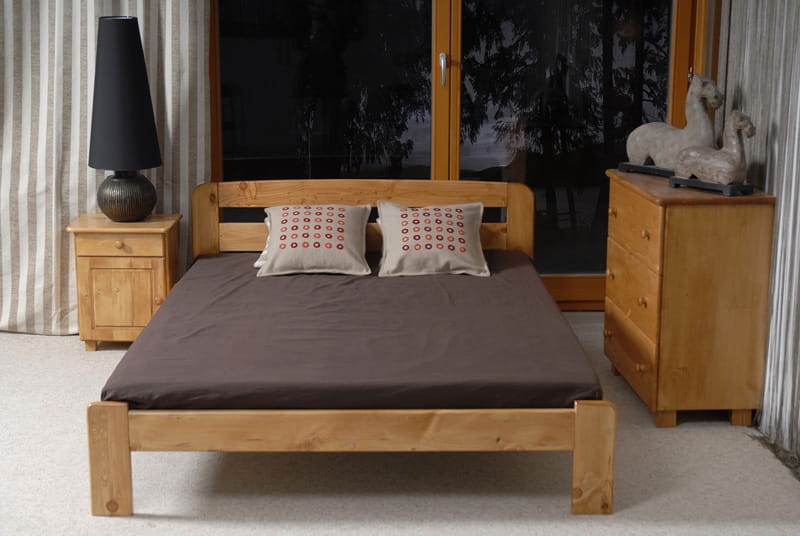 Posteľ jelša Marcelína 140x200