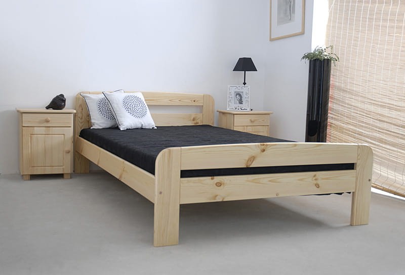 Posteľ borovica Nastěnka 120x200