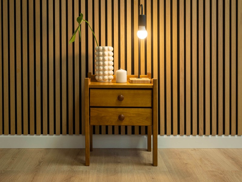 Noční stolek dub Ota