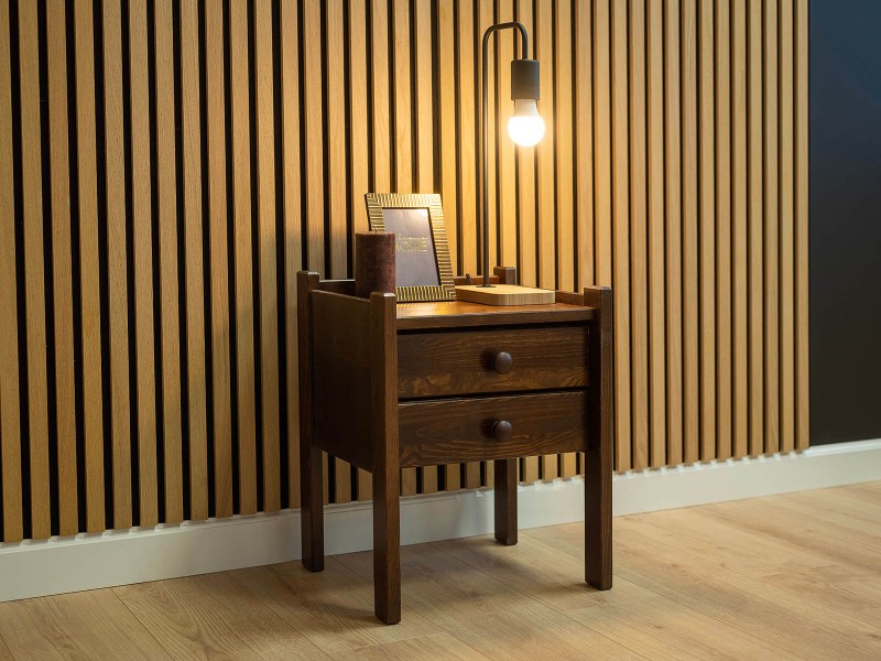 Noční stolek ořech Ota