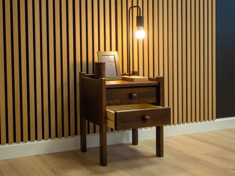 Noční stolek ořech Ota