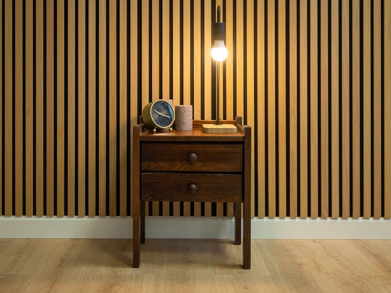 Noční stolek ořech Ota