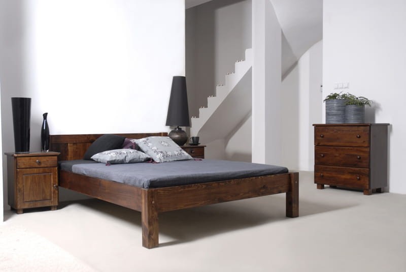 Posteľ orech  Viktoria 140x200