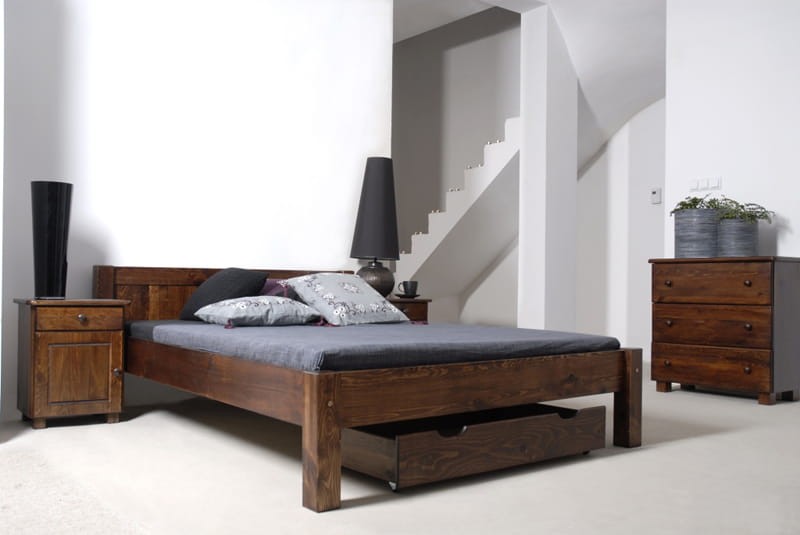 Posteľ orech  Viktoria 160x200