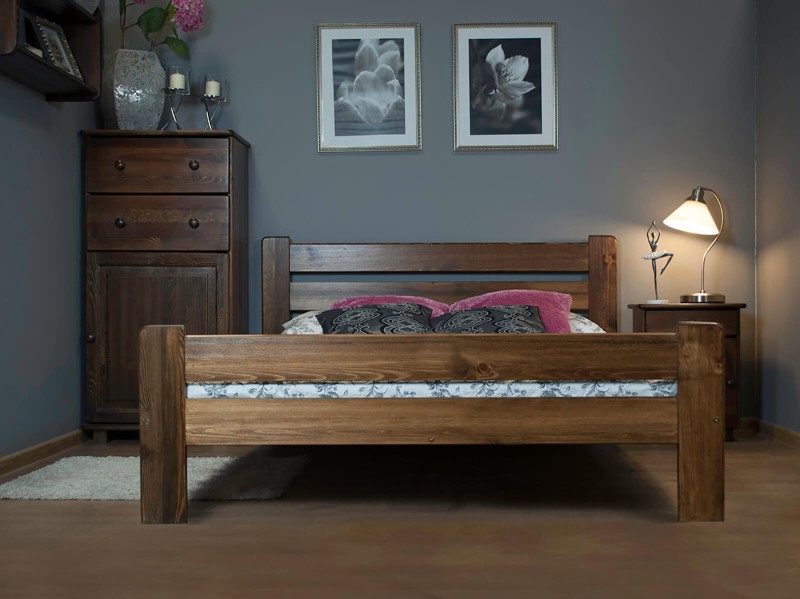 Posteľ z masivu 120x200 Neli orech s roštom