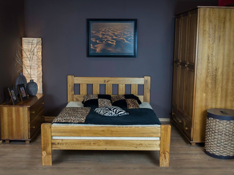 Posteľ z masivu 140x200 Greta dub s roštom