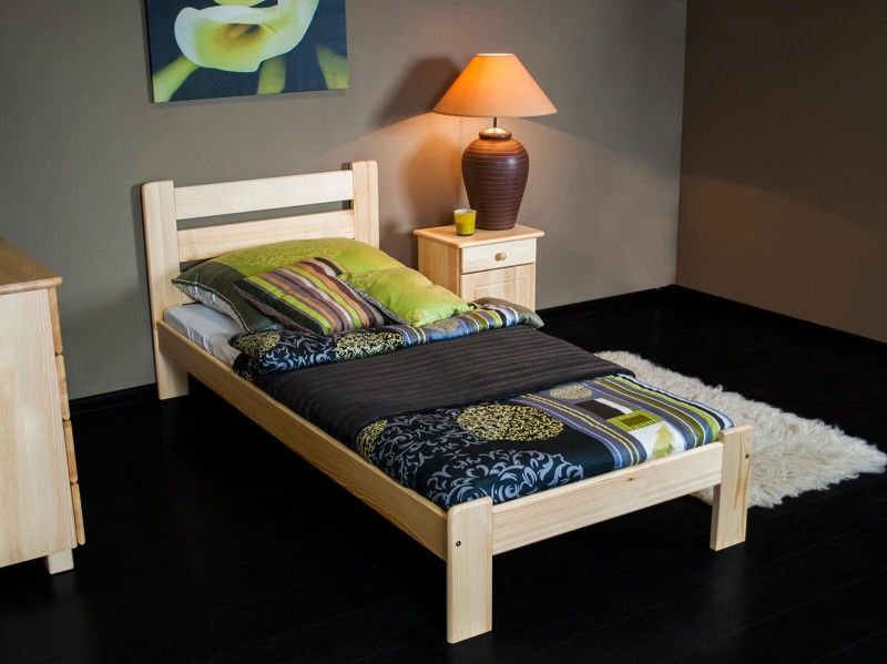 Posteľ z masivu 90x200 Eliza borovica s roštom