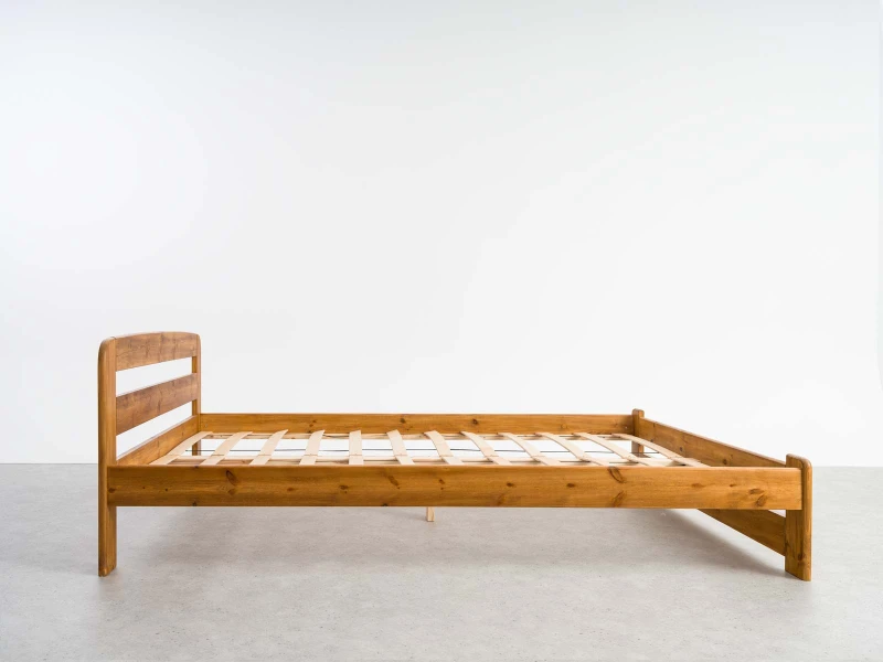 Posteľ dub Saša 140x200