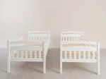 Drevená poschodová posteľ pre 3 osoby so zásuvkami P3S 90x200 biela