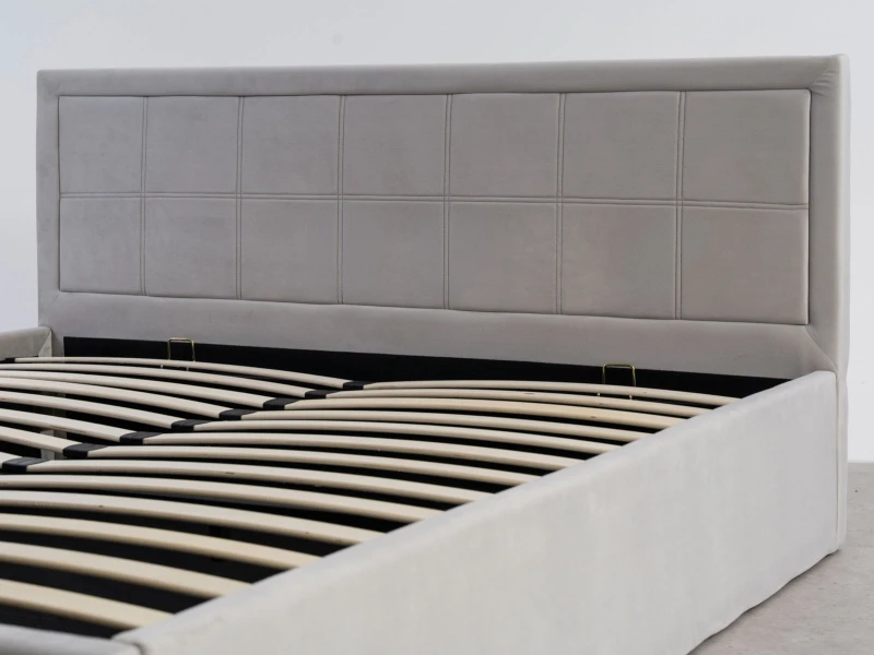 Čalúnená posteľ s úložným priestorom 120×200 cm Rema Velvet – Šedá
