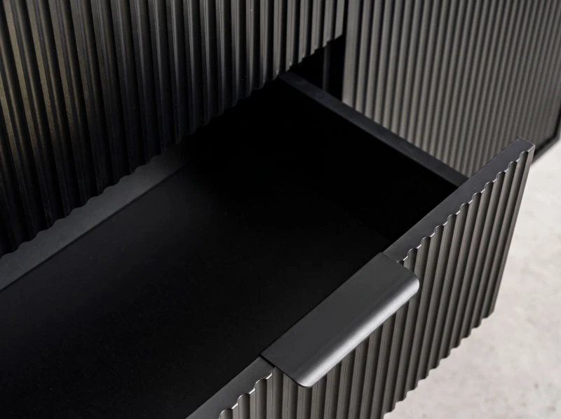 Komoda so zásuvkami 6S 118×39 cm Riff čierna